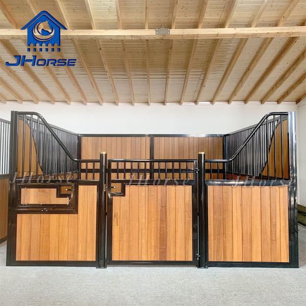 Buy Rust Resistant Weatherproof Horse Stable With Welded Weave Technique at wholesale prices