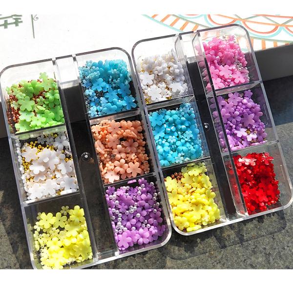 3D Resin Candy Color Nail Decoration Flower With Rhinestone for Nail Salon and Plastic