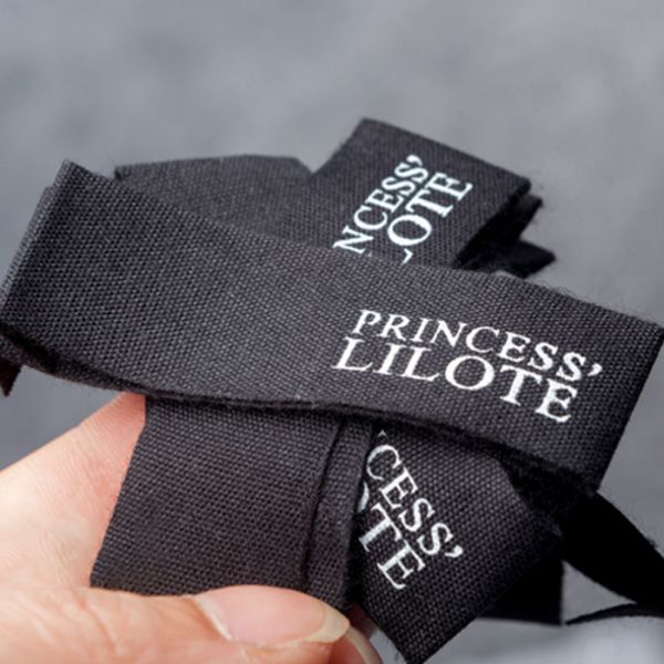 2021 Cloth Tag Garment Custom Clothing Woven Label