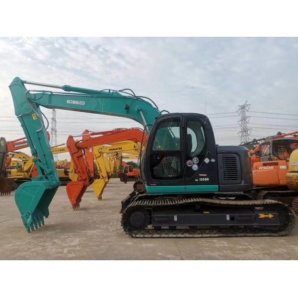 Buy 10 - 20 Ton Used Kobelco Excavator With Core Components Pump Delivery In 7-10 Days at wholesale prices