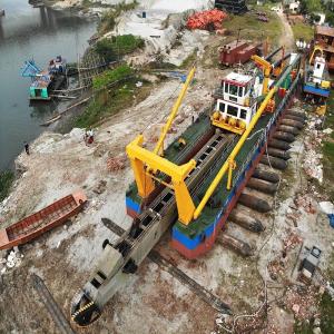 Quality Diesel Engine Hydraulic Control Cutter Suction Dredger for High Water Flow and Dredging for sale