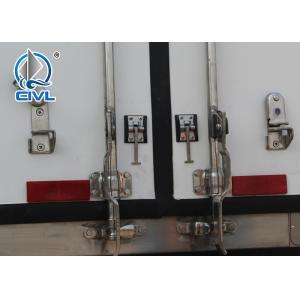 Sinotruk 3 - 7 Ton Carrier Refrigerated Truck / Cooler Van For Fresh Vegetable