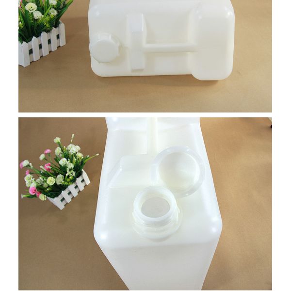 Heavy Duty Food Grade Empty Drinking Water Jerry Can Plastic Barrel 188g 5l