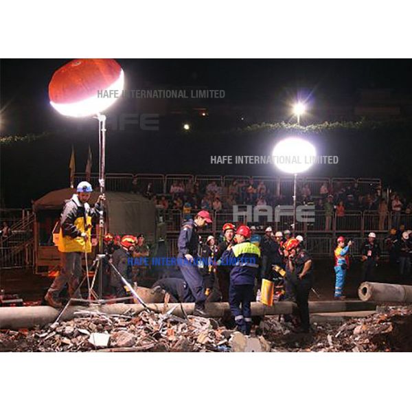 Multi Functional Emergency Tripod Telescopic Stand Safety Lights 400W Civil