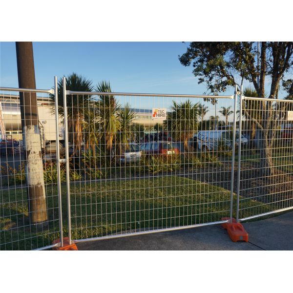 2100mmx2400mm galvanized 42 microns zinc coated temp fence panels OD32mm x 1.8mm