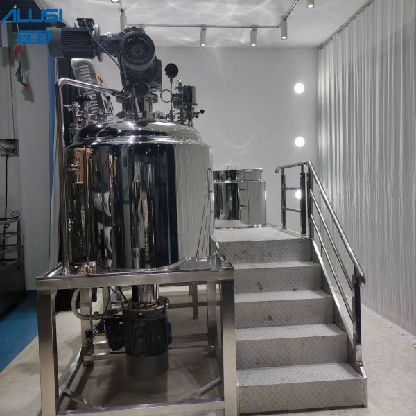 Buy Two Way 500L Vacuum Emulsifying Mixer Machine Steam Heating at wholesale prices