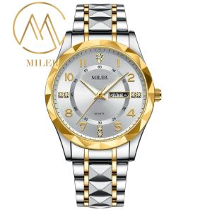 Classical Style Design Quartz Men's Watch with Waterproof Feature