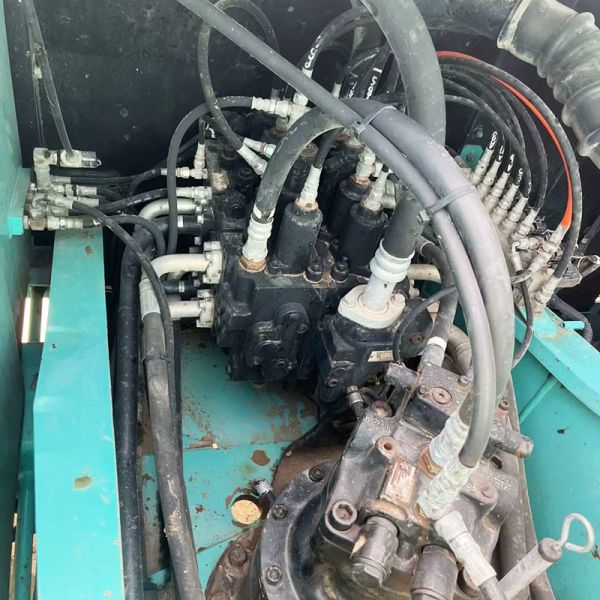 Japanese Original Used Kobelco SK200 Excavator 0.8m3 Bucket Capacity 110kw Rated Power