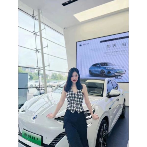 Maximum Power 390kW DENZA N7 N-Sport Edition 530hp Pure Electric Dual Motor Four-Wheel Drive with Air Suspension and HUD