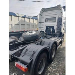 SHACMAN X3000 6X4 Tractor Head 420HP 450HP Tractor Truck Single Double Sleeper