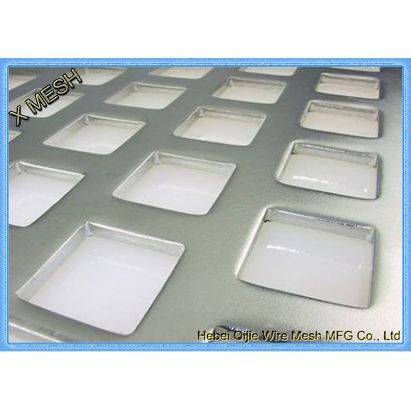 Square Holes Perforated Metal Panel Facade SS Plates Excellent Visibility