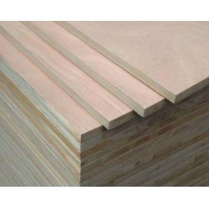 Moisture Resistant Laminated Block Board With Embossed Surface Treatment
