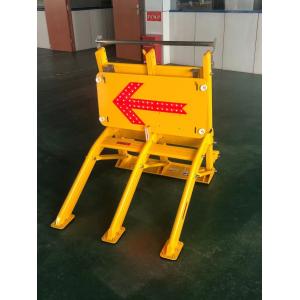 LED Arrow Collapsible Vehicle Interception Barrier Yellow