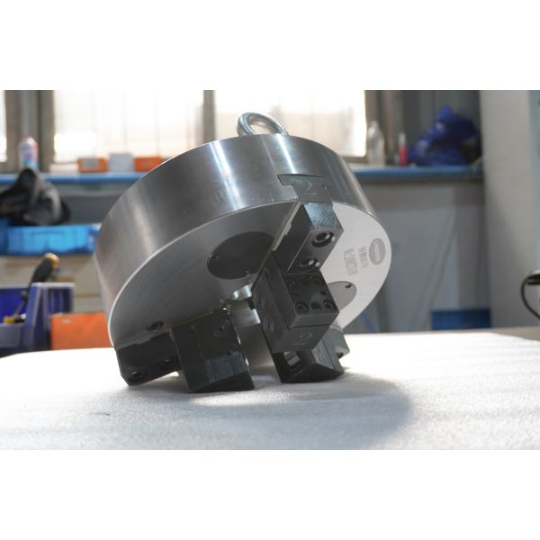 LINGMAN Manual Three Jaw Chuck 20MM~58MM