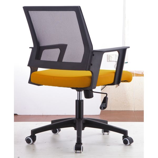 ergonomic mesh office chairs for office staffs with wheels