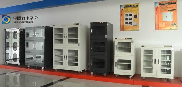Antistatic Paint Stainless Steel Storage Cabinets / LED Control Component