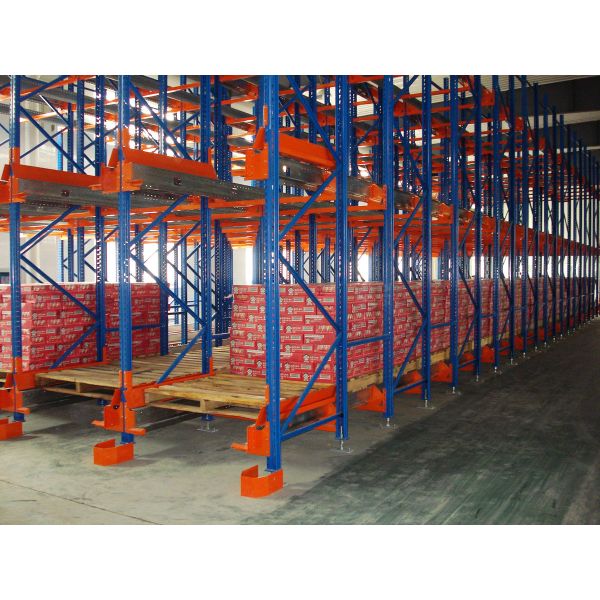 Buy TUV certificated radio shuttle racks with CE certificated pallet runner at wholesale prices