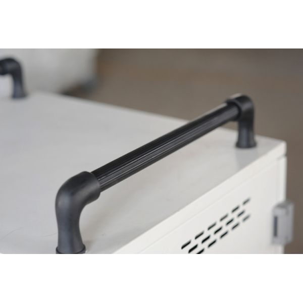 Durable 60 Units Metal Mobile Charging Cart With Universal Wheel 1330 × 746 × 460mm