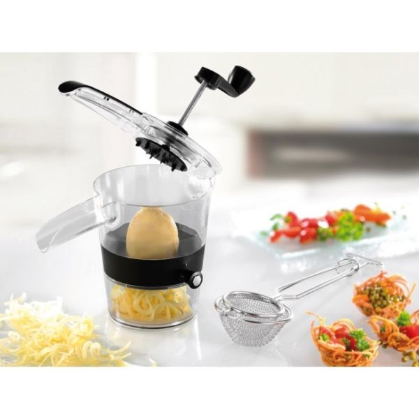 Buy Spiral Onion Kitchen Vegetable Cutter , FDA ECO Friendly Plastic Slicer at wholesale prices