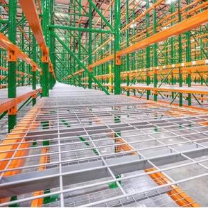 Quality Safety Versatile Wire Mesh Decking Panels Steel Mesh Decking Customizable Diameter for sale