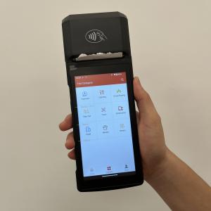 Customized 5.5 Inch Mobile Android Payment Terminal User Friendly With NFC