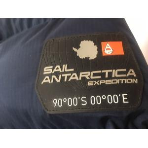 90 / 10 Mens Down Parka With YKK Water Resistant Zippers RDS Certificated