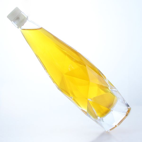 Clear or Customized Unique 750ml Whisky Vodka Spirit Glass Bottle for Liquor