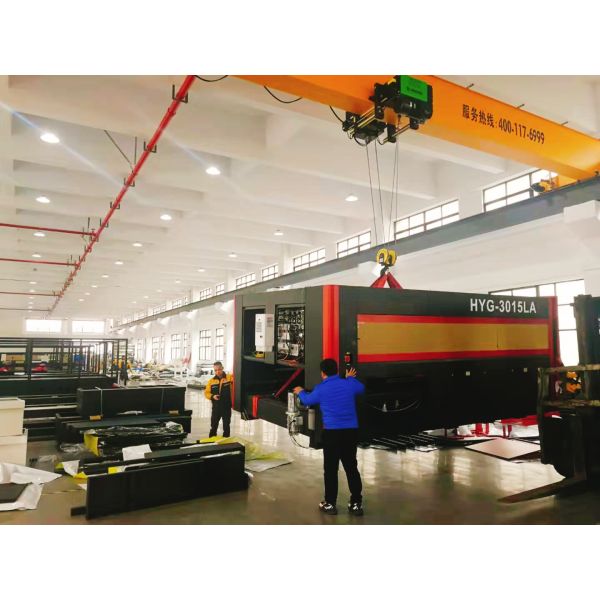 Chylaser Fiber Glory Star Mini Laser Cutting Machine for Sheet Metal Cutting Table