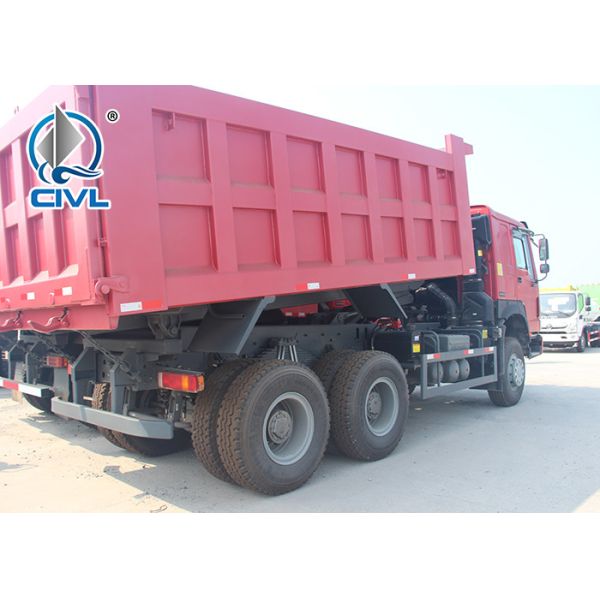 280HP 4 x 4 HOWO Heavy Duty Dump Truck White / Red EURO II 50 Ton