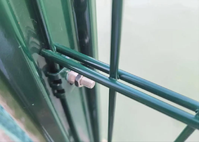 Quality Aesthetic Double Loop Wire Fencing Gray PVC-Coated for Villa Communities for sale