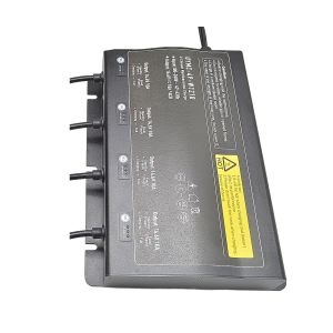 Quality 672W Smart Lithium Ion Battery Charger 12V 10A 4 Channel Waterproof Marine Battery Charger for sale
