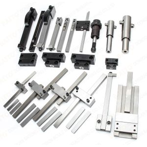 Mechanical Latch Lock Mold