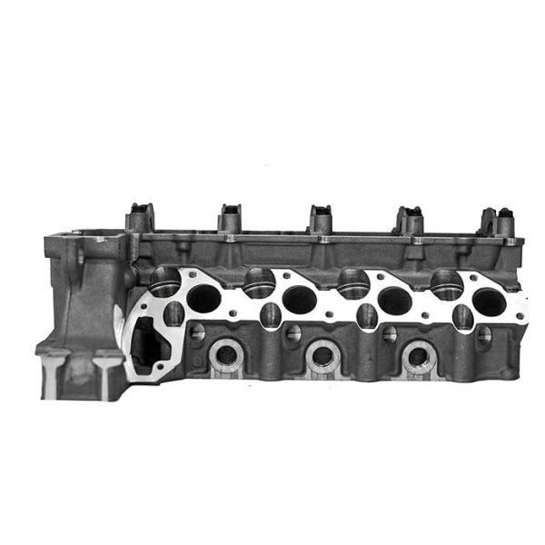 Buy MERCEDES BENZ OM601.970 Car Engine Cylinder Head 6010105620 6010106120 Spare Parts at wholesale prices