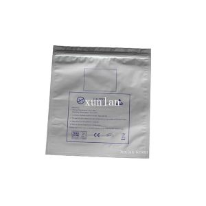 Matte Aluminum Foil Bags , Four Layer Structure Envelope Bubble Mailers