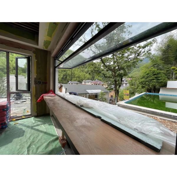 Extreme Cold Folding Window Technology Maintaining Operational Smoothness Below