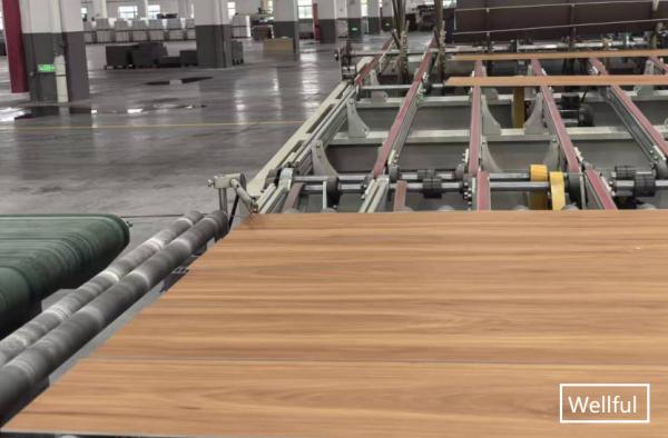 Customizable SPC Plank Flooring 5.0MM with Fire Resistance Class B1 Certificatio