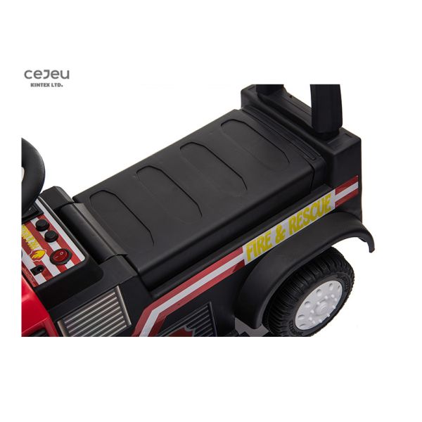 Foot Rest Push Along Truck 6.3KG Red Fire Truck Ride On With Canopy