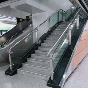 OEM Contemporary Aluminum Stair Railing Rustproof Easy To Install