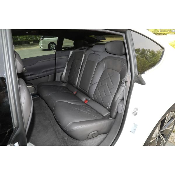 Upgrade Your Family Travel with NIO ET7 Electric Car Single Motor 100kWh Battery