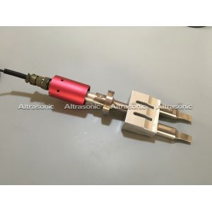 Hand Held Ultrasonic Penetration Welding Machine For Auto Parts