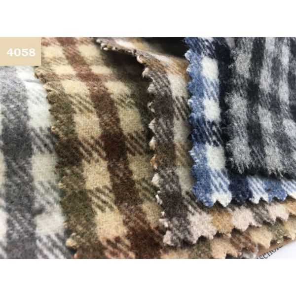 400gsm Scottish Plaid Tartan Tweed Fabric Poly Wool Suiting Fabric Abrasion Resistant