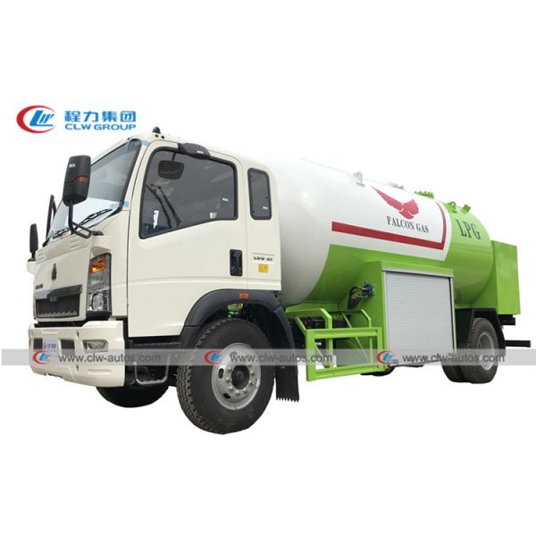 Buy HOWO 6 Wheels 160HP 15000L RHD LPG Bobtail Tanker Truck at wholesale prices