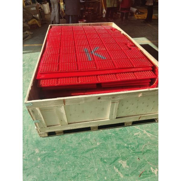 Buy Customized Anti Skid Drilling Rig Safety Mat 20mm Thickness at wholesale prices