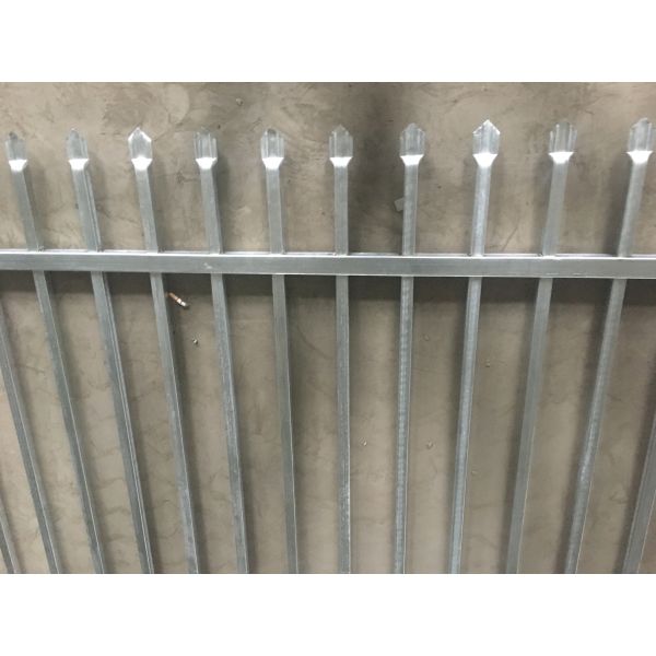 Crimped Spear Garrison Fence 1800mm x 2400mm stain black