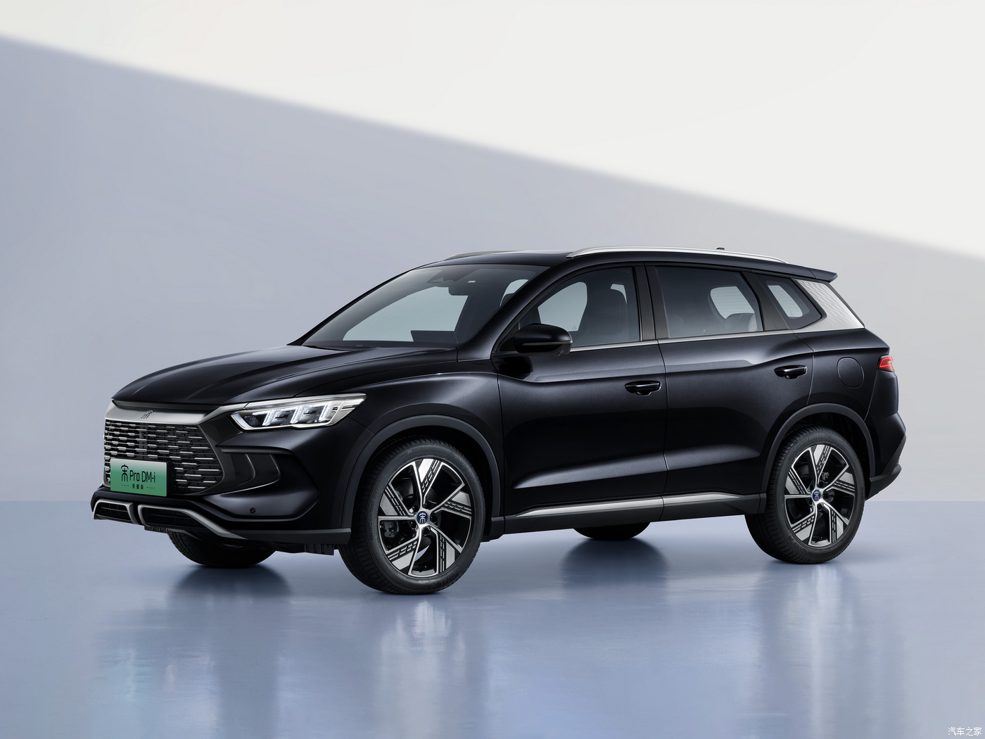 Byd 2024 Song Pro DM-i honor Edition 71KM Navigator Champion Leading Hybrid Car