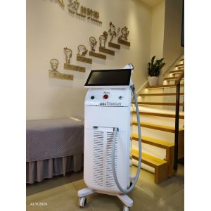 Diode Laser Hair Removal Machine Integrated Precombustion Power Supply 1600W