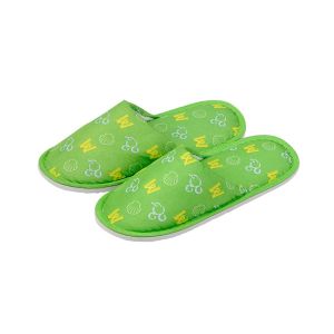disposable nonwoven slippers