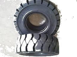 8.25-16 Solid Service Forklift Tyres , Toyo Truck Tires ISO Certification