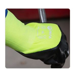 7 Gauge Terry Brushed Liner Winter Warm Industrial Nitrile Gloves