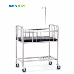 China Manual Children Hospital Bed Medical Home Use Children Kids Baby Basin Cart on sale